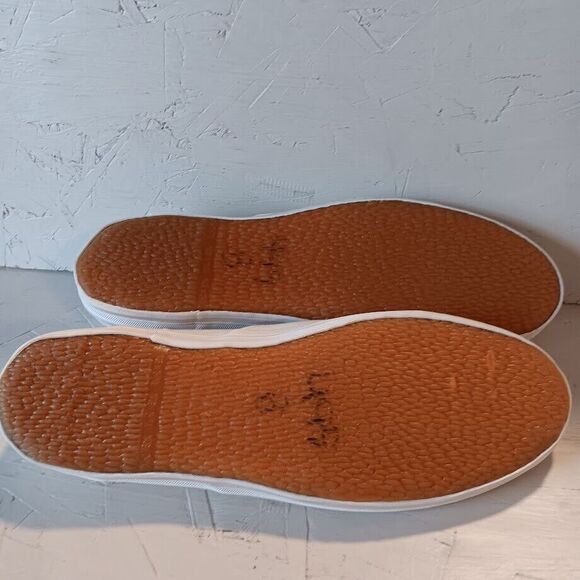 M&M’s Vintage Shoes Canvas Women’s Size 9 White Red 2000 - Picture 6 of 7